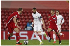 曼城主场迎战伯恩利：焦点对决，战术与心理决定英超赛果